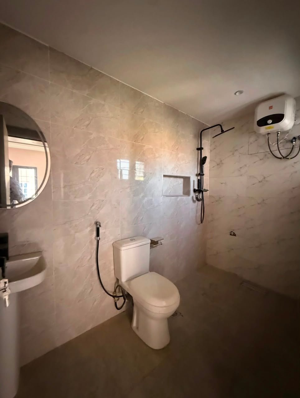 4-Bedroom Semi-Detached Duplex at Kado photo 13