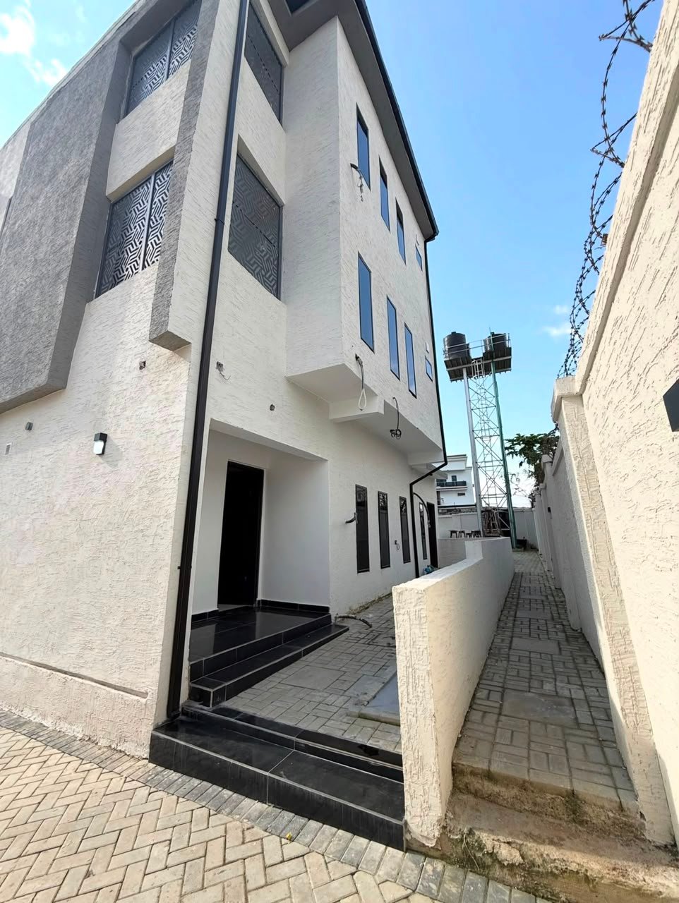 4-Bedroom Terrace in Guzape photo 10