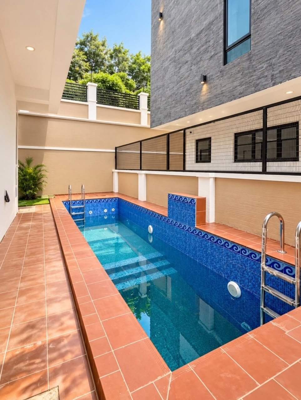 6-Bedroom Detached Duplex in Katampe photo 3