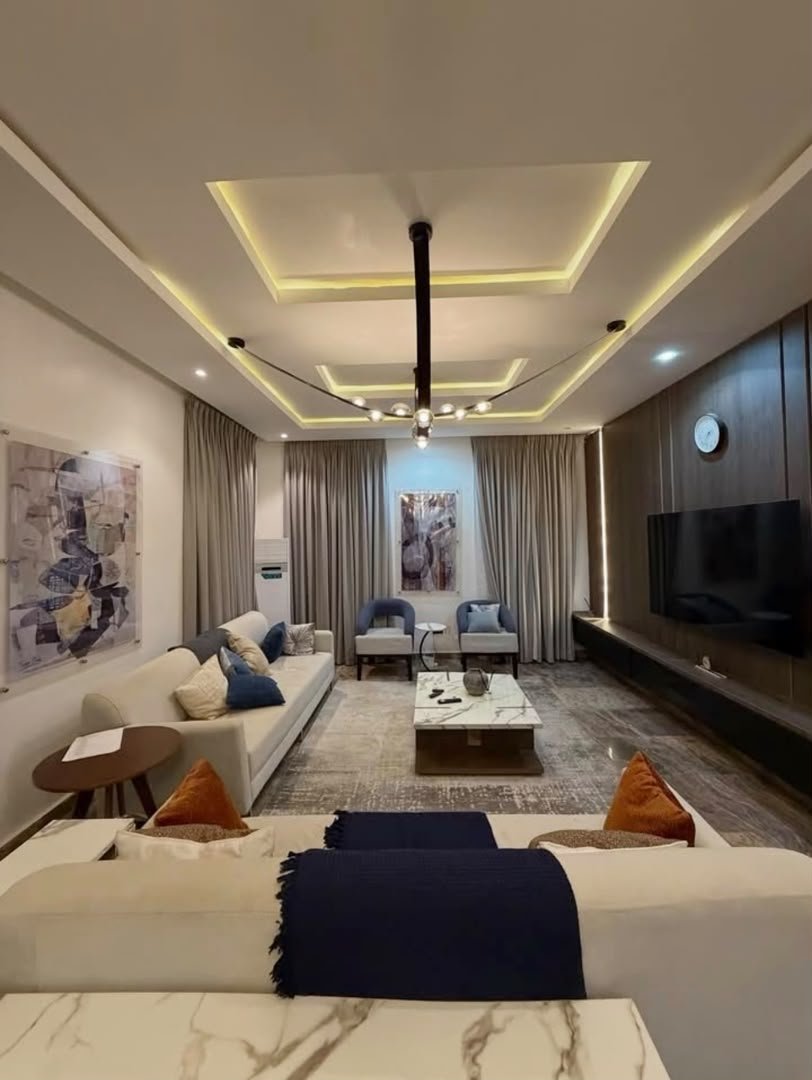 Furnished 5-Bedroom Detached-Duplex Life Camp photo 3