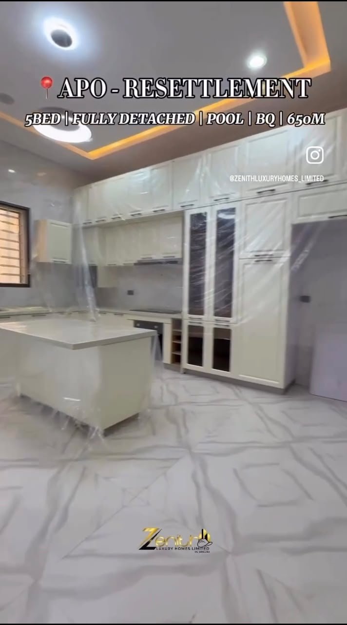 5-Bedroom Detached Duplex photo 7