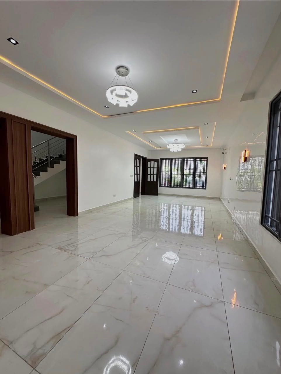 5 Bedroom Detached Duplex  in Wuye photo 3