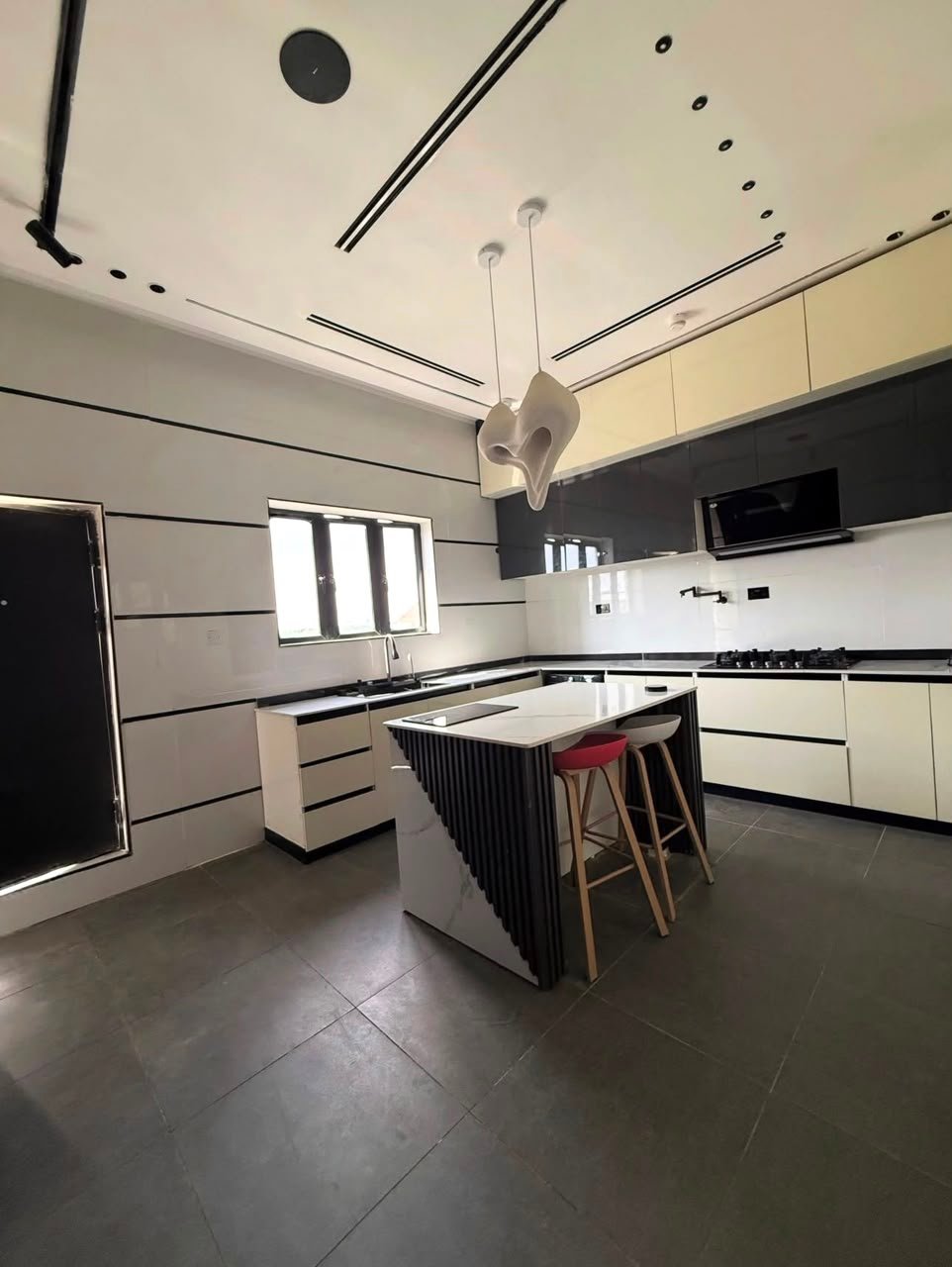 6-Bedroom Detached-Duplex Guzape photo 5