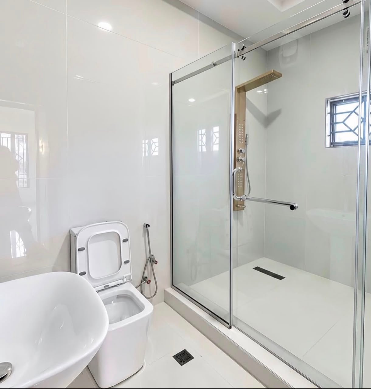 4_bedroom Detached Duplex in Karsana photo 10