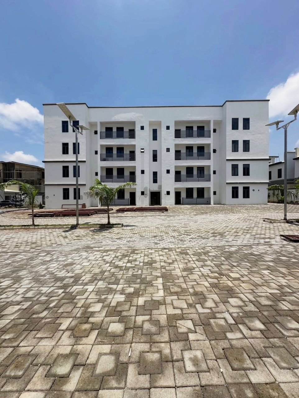 Luxury-3-Bedroom Apartment In Mabushi photo 6