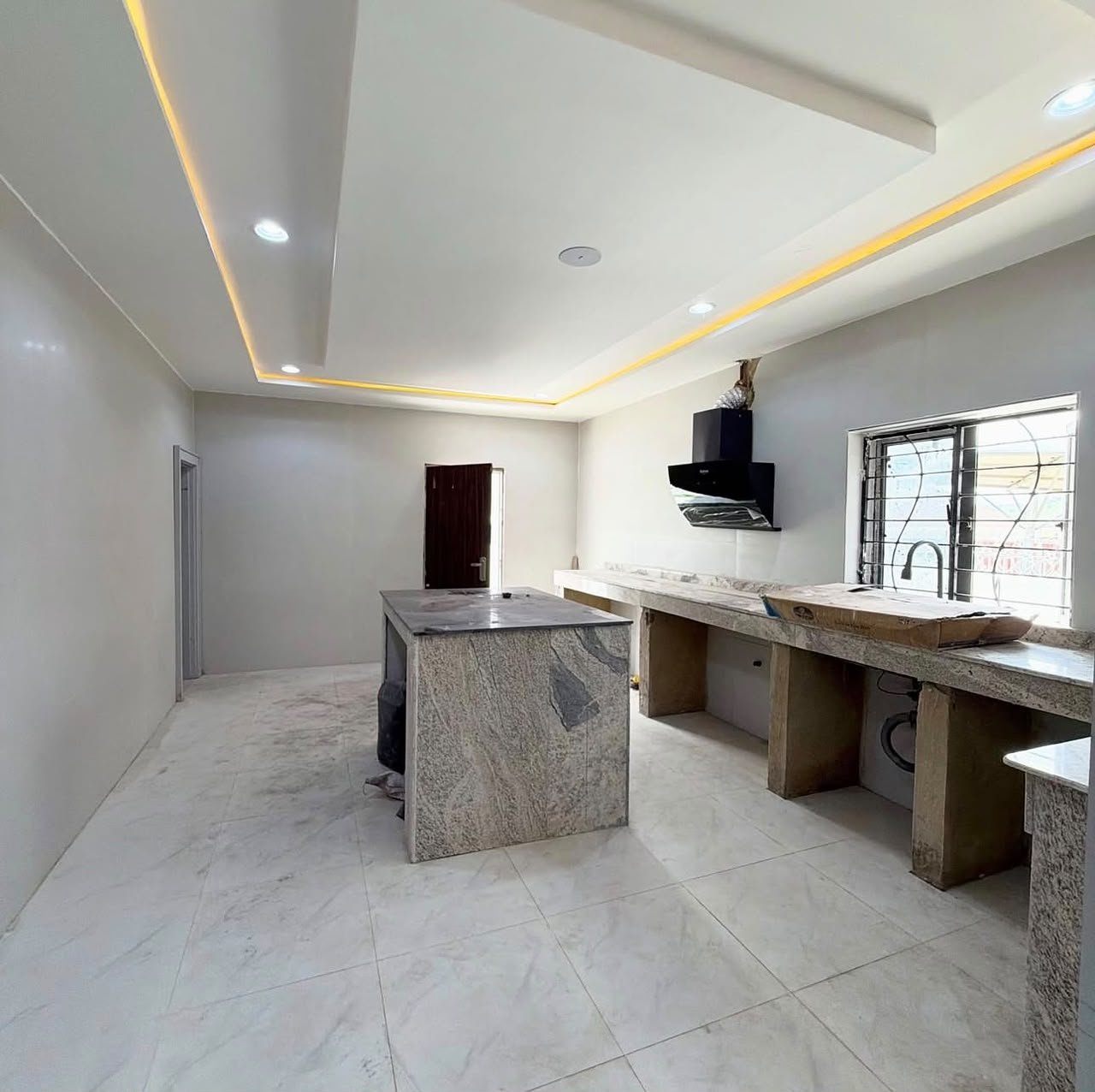 5-Bedroom Semi-Detached Duplex in NAF Valley Asokoro photo 9