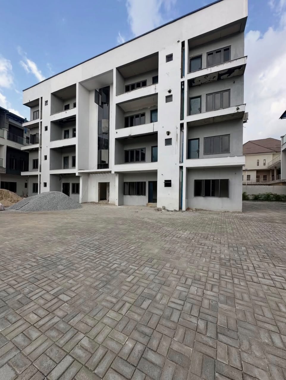 2-Bedroom Apartment Jahi photo 2