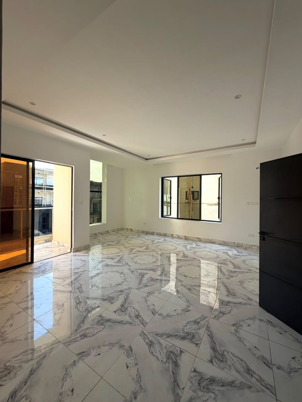 6-Bedroom Detached-Duplex Gwarinpa photo 4