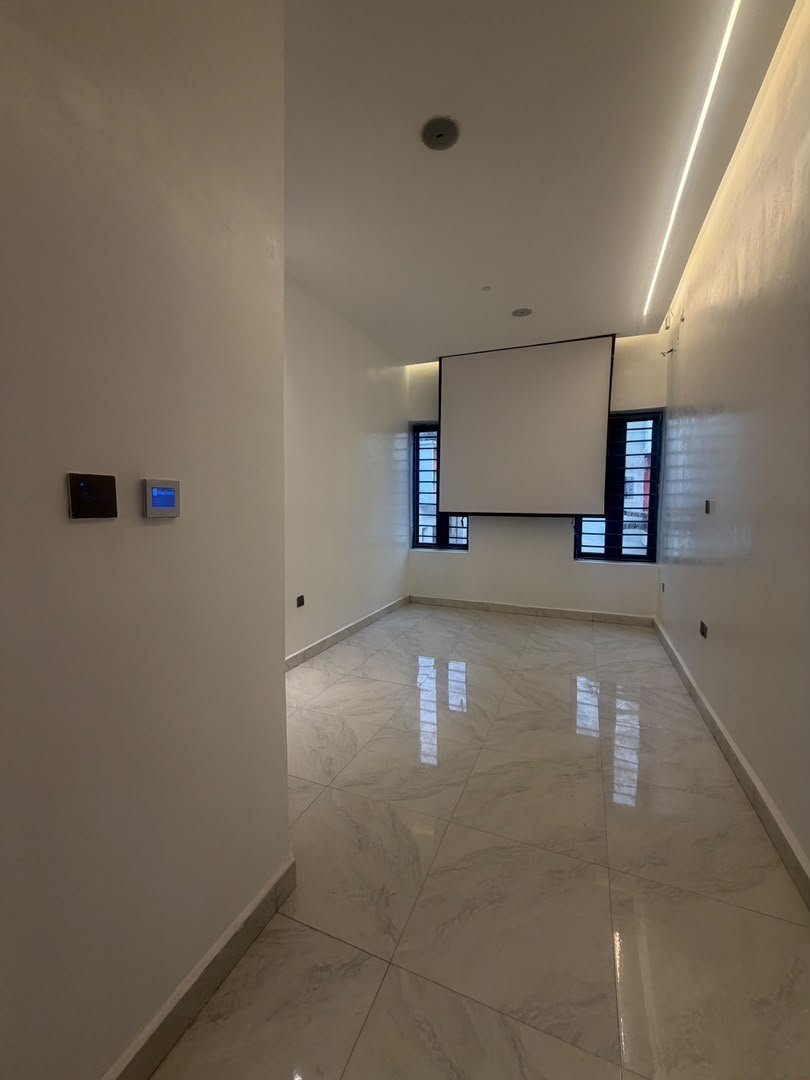 Luxury Smart 4-Bedroom Terrace Wuye photo 12