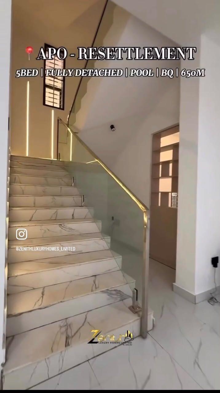5-Bedroom Detached Duplex photo 6