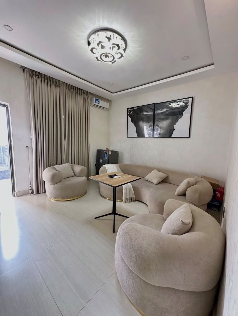 Furnished 4-Bedroom Detached Duplex Lugbe photo 6