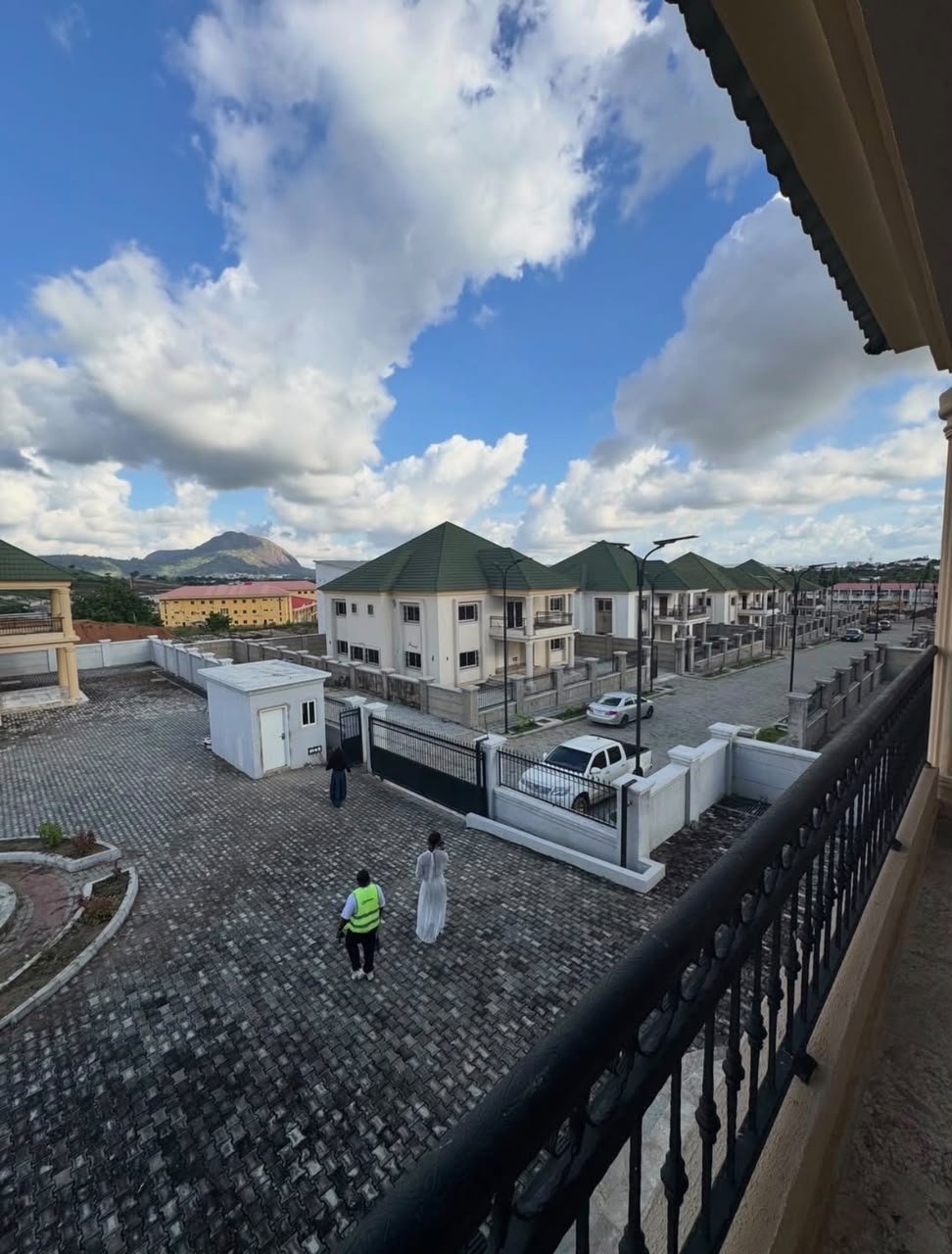 Luxury 4 & 5 Bedrooms  Detached-Duplex Maitama II photo 7