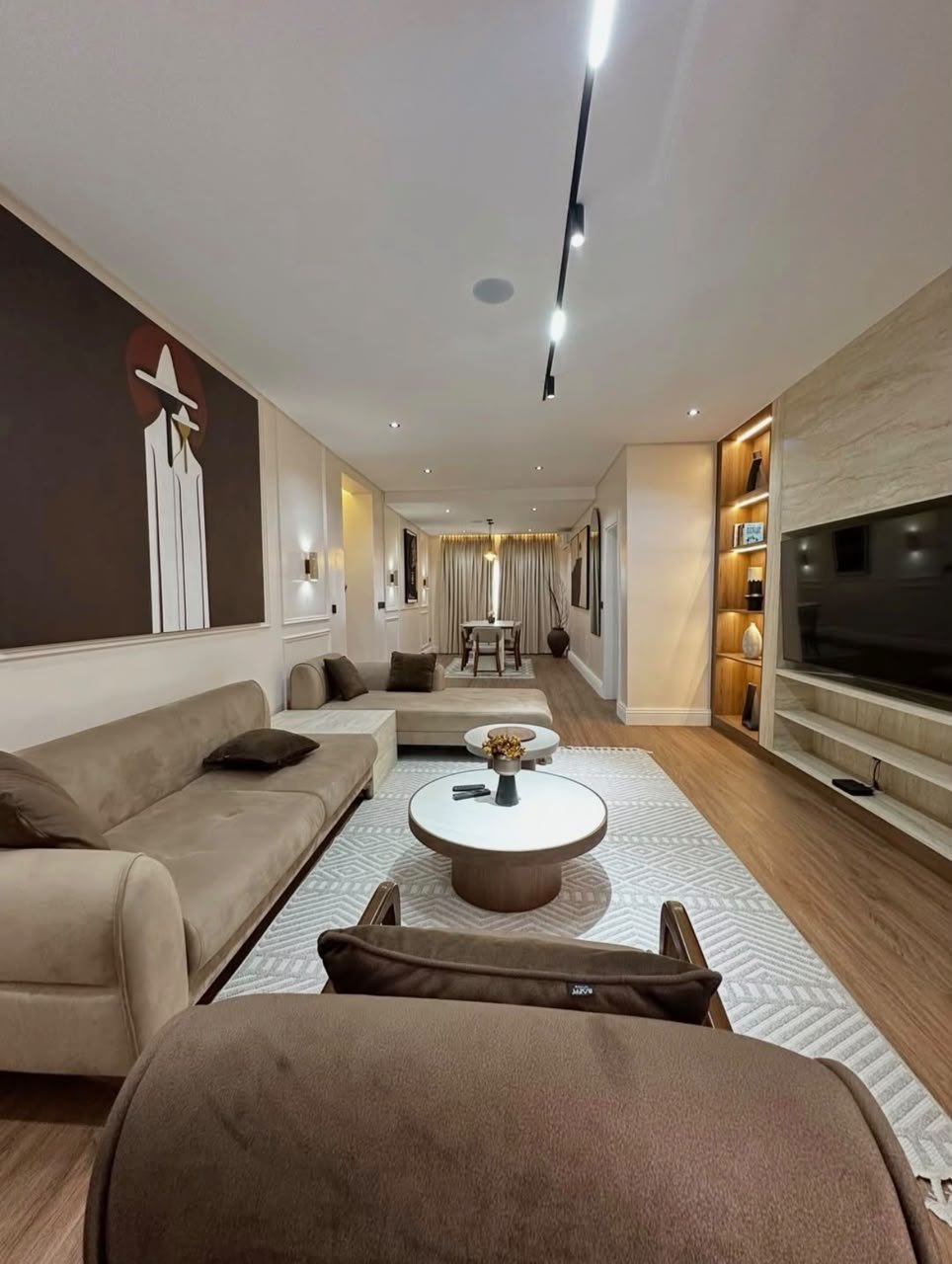 Furnished 3-Bedroom Apartment Jahi photo 2