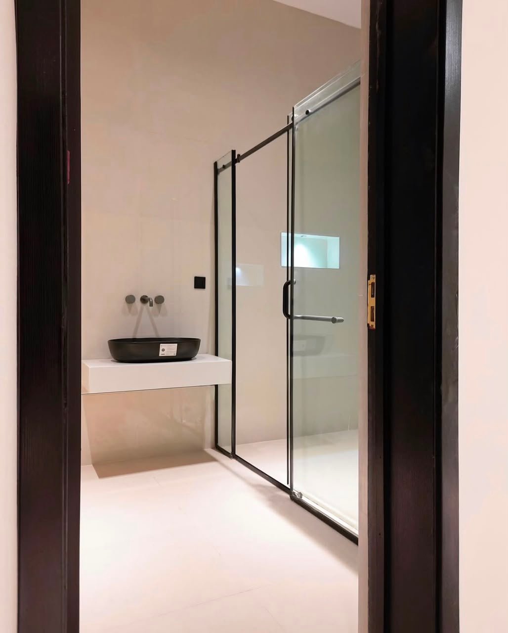 4-Bedroom Maisonette Penthouse in Wuye photo 10