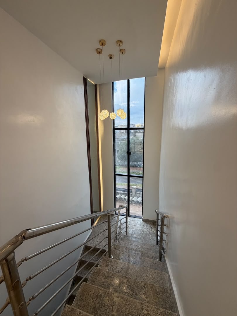 Luxury Smart 4-Bedroom Terrace Wuye photo 6