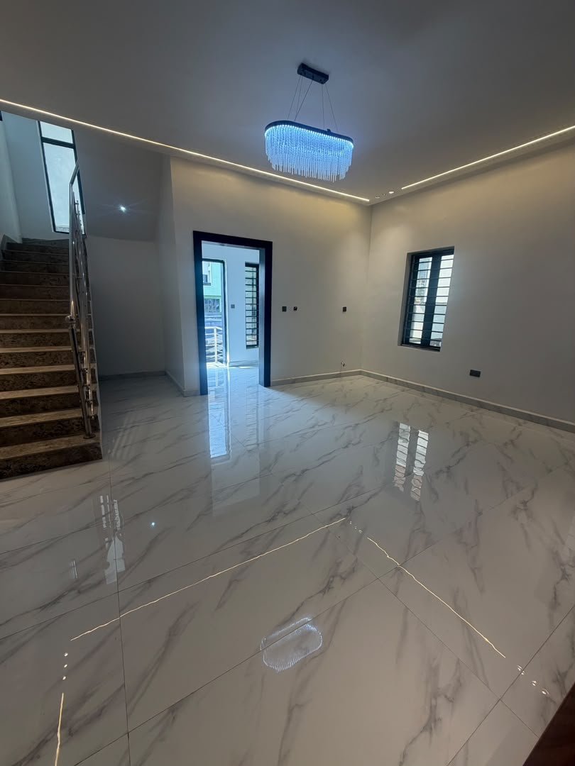 Luxury Smart 4-Bedroom Terrace Wuye photo 14
