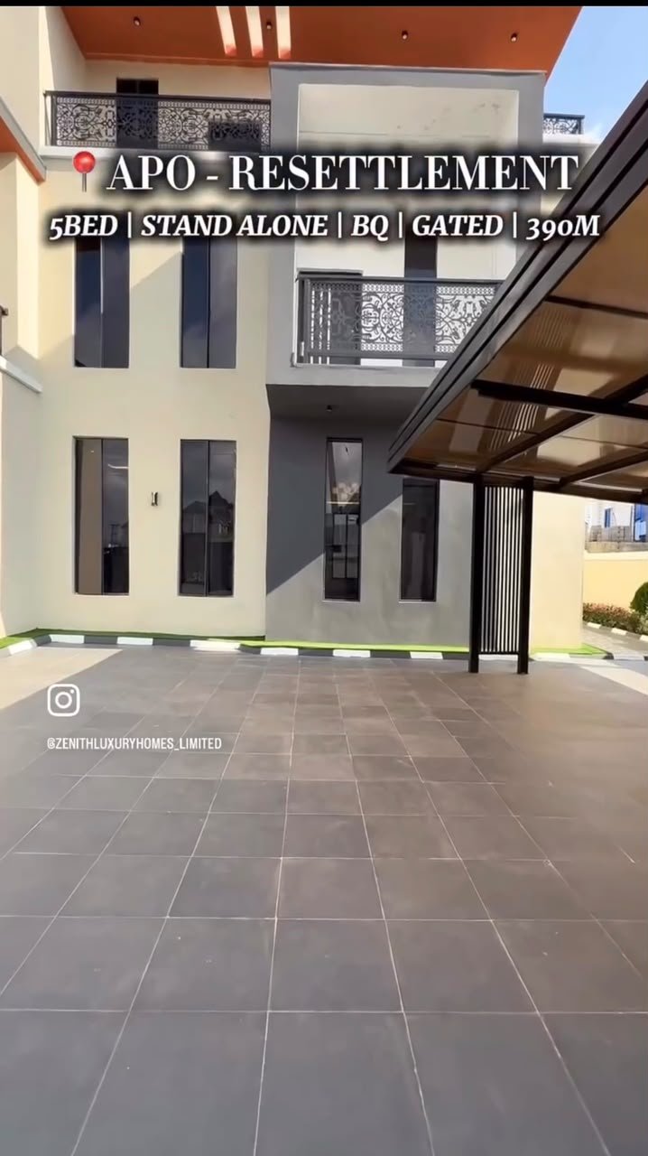 5-Bedroom Detached-Duplex Apo Resettlement photo 5