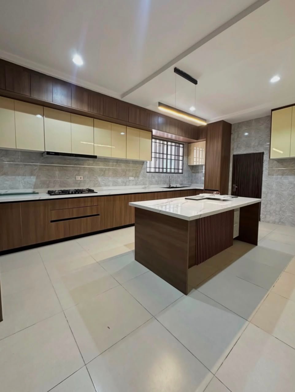 5 Bedroom Detached Duplex  in Wuye photo 8