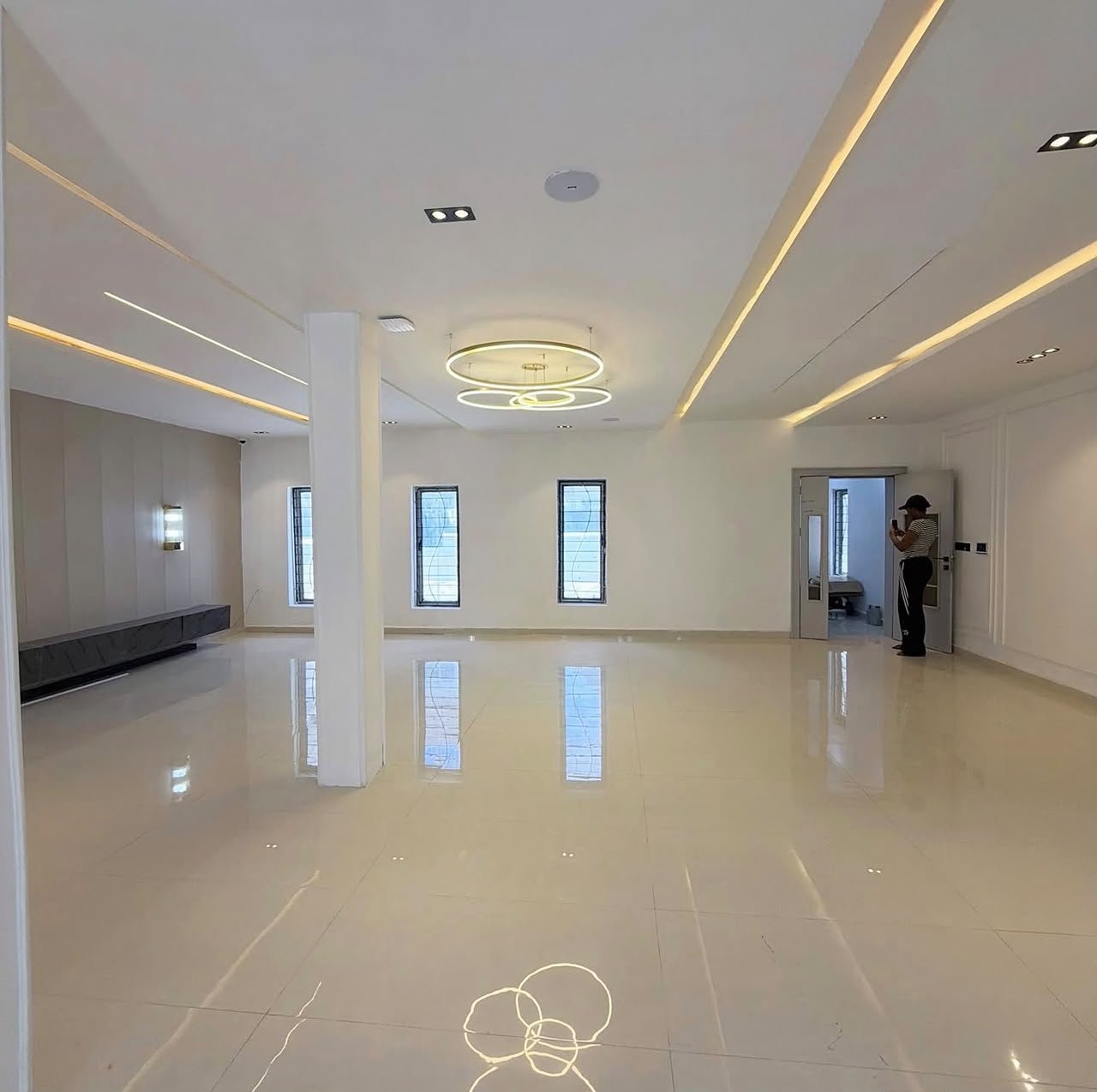 5-Bedroom Semi-Detached Duplex in NAF Valley Asokoro photo 10