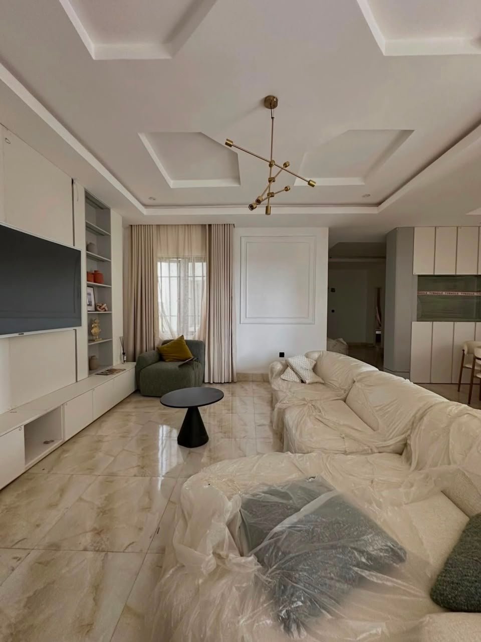 2-Bedroom Apartment in Idu photo 6
