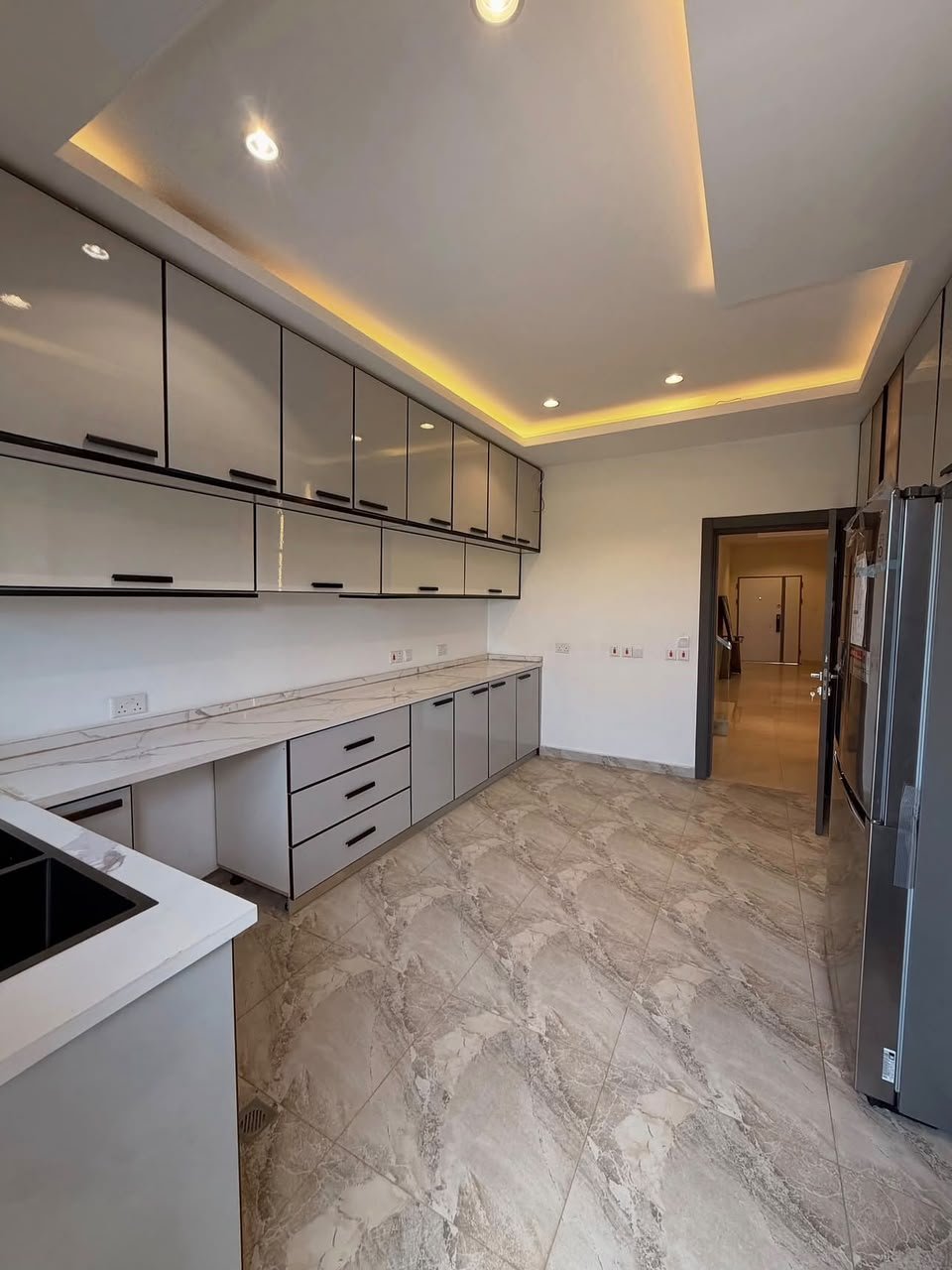 5_Bedroom Detached-Duplex Mabushi photo 5