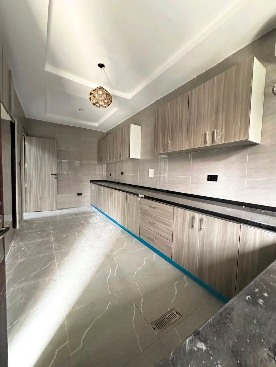 4-Bedroom Terrace Duplex Jahi photo 10
