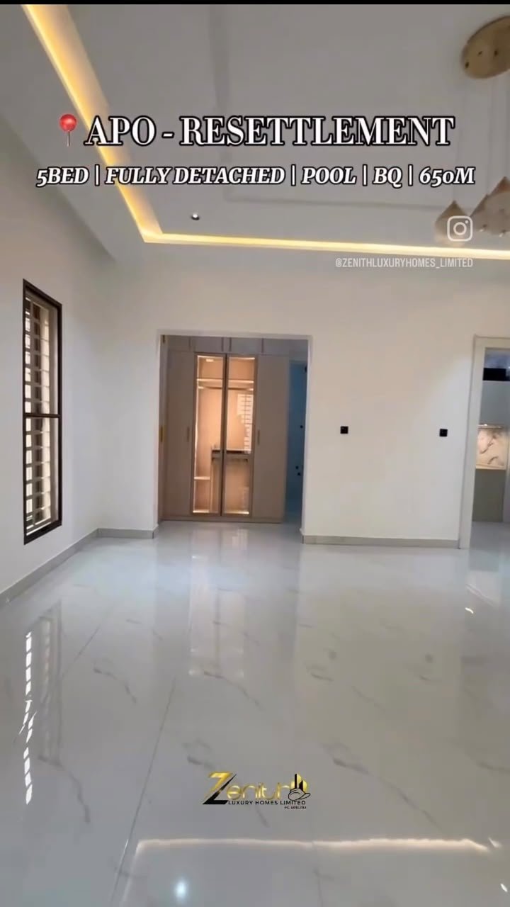 5-Bedroom Detached Duplex photo 11
