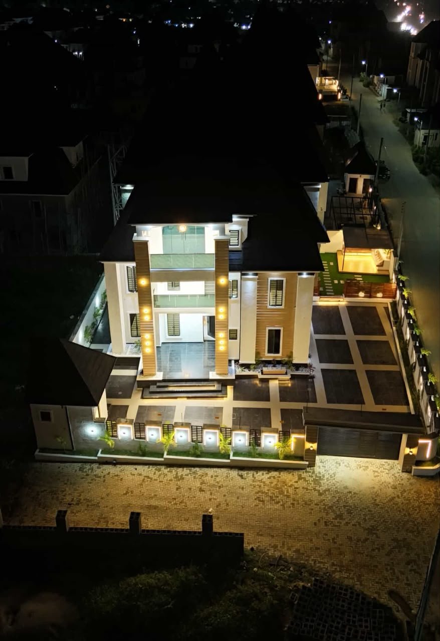 5-Bedroom Detached Duplex Dakwo photo 10