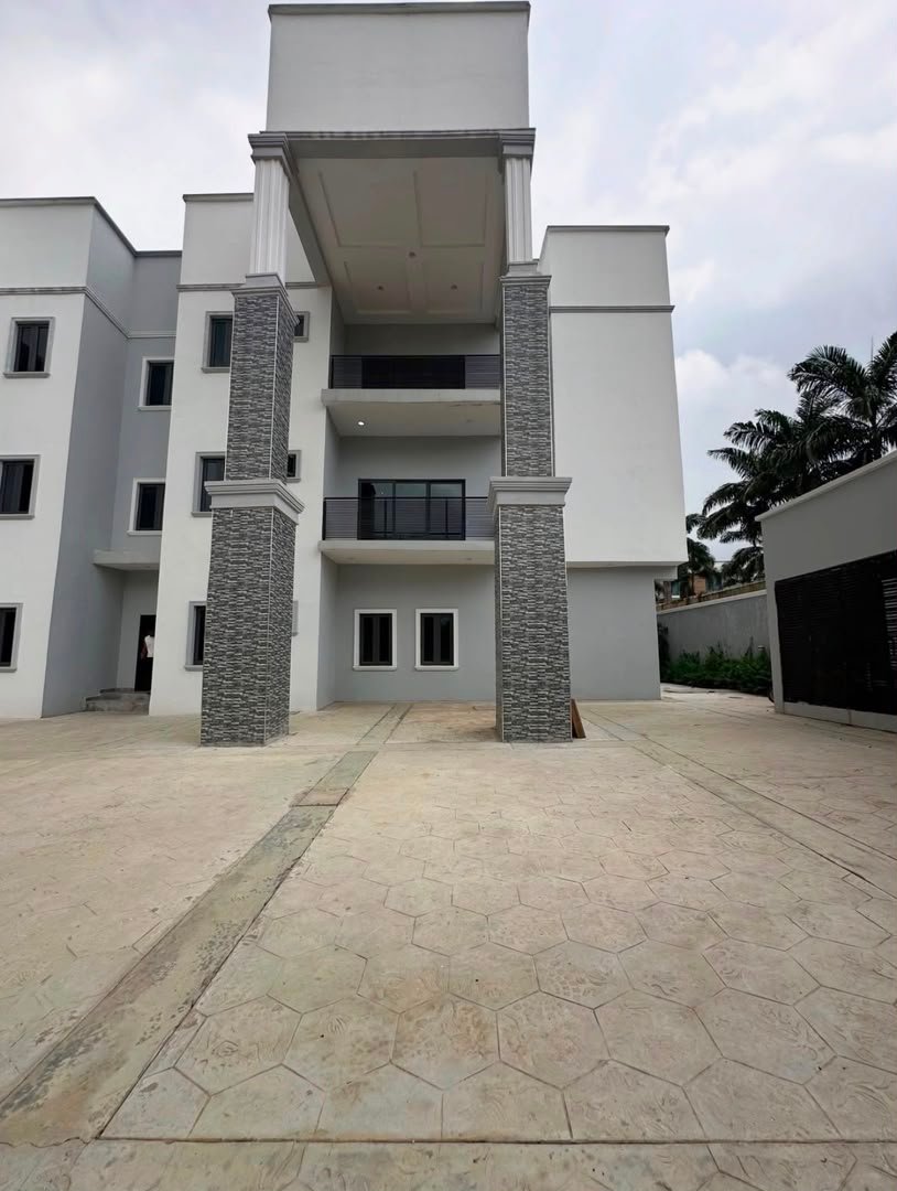 3-Bedroom Apartment in Guzape photo 9