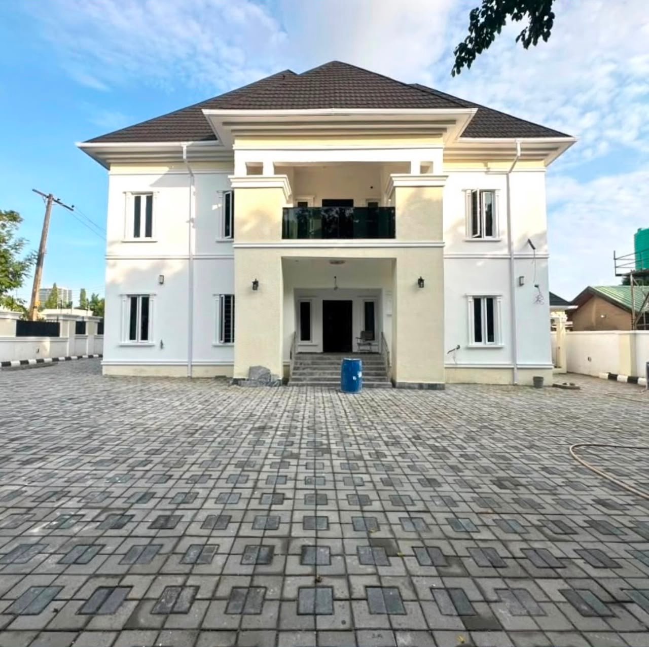 6-Bedroom Detached Duplex in Wuse