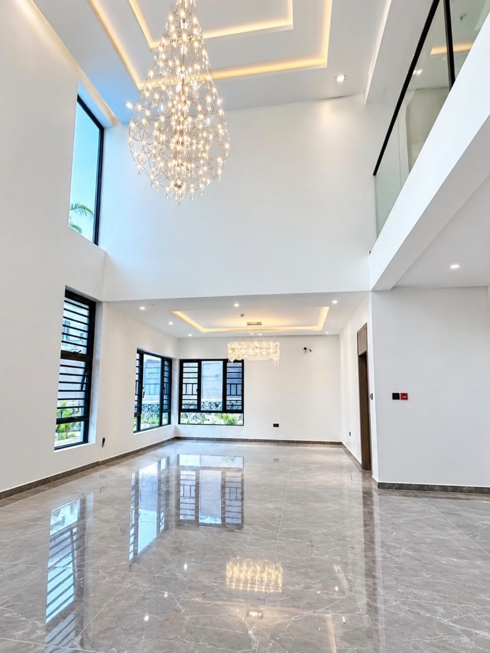6-Bedroom Detached Duplex in Katampe photo 4