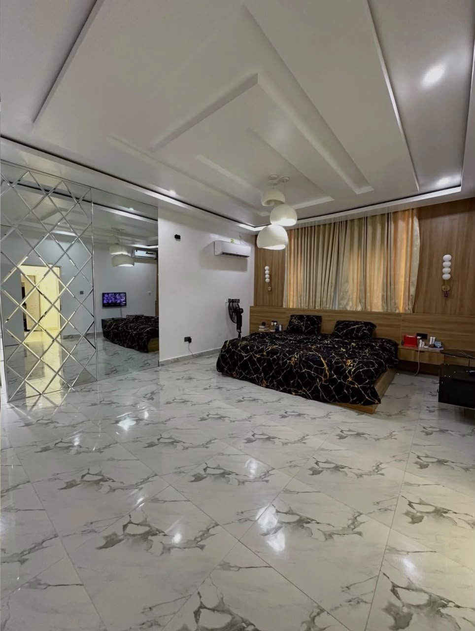Furnished 4-Bedroom Detached Duplex Lugbe photo 8